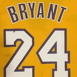 Adidas Kobe Bryant LA Lakers Authentic Jersey #24 Size Large NBA